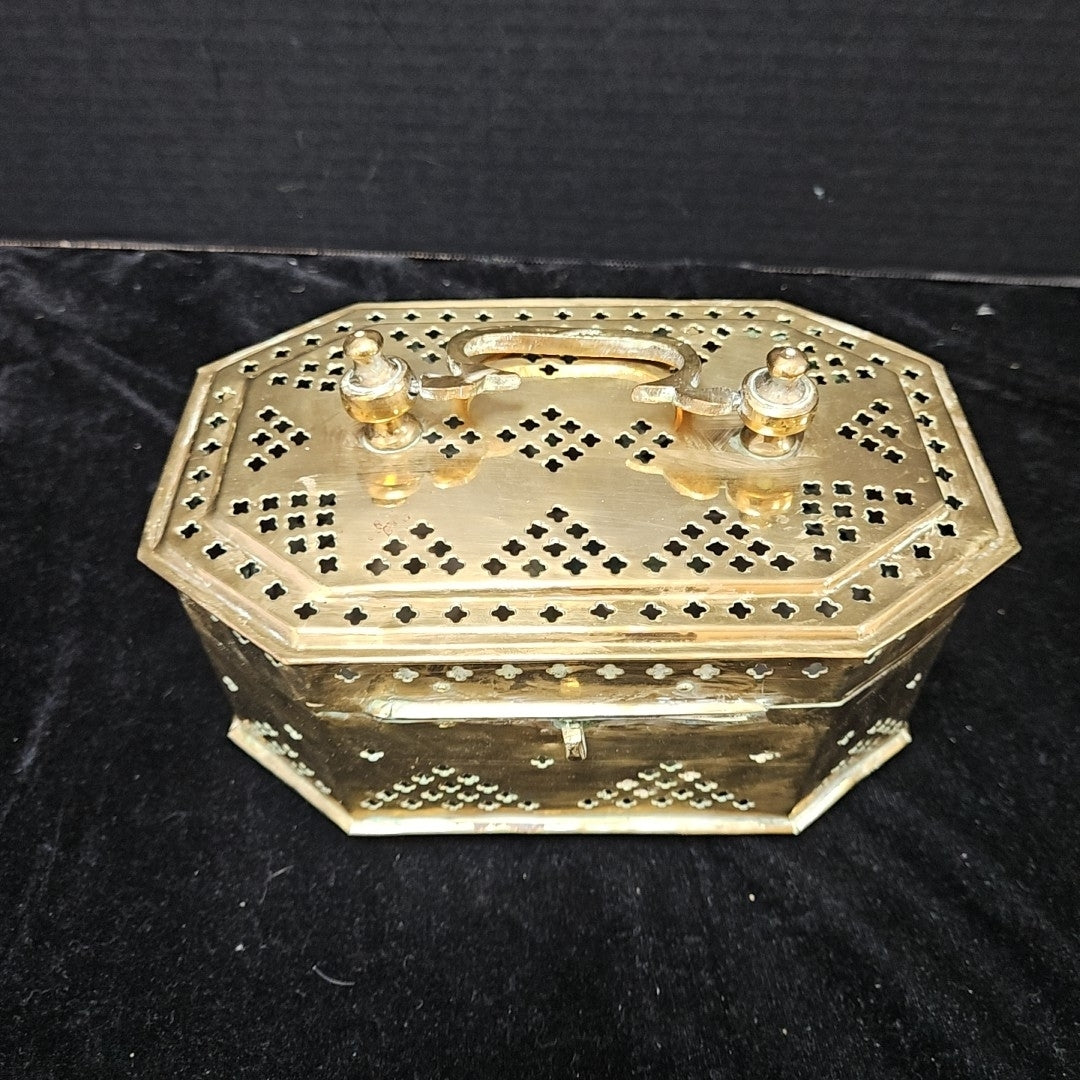 Cricket Box