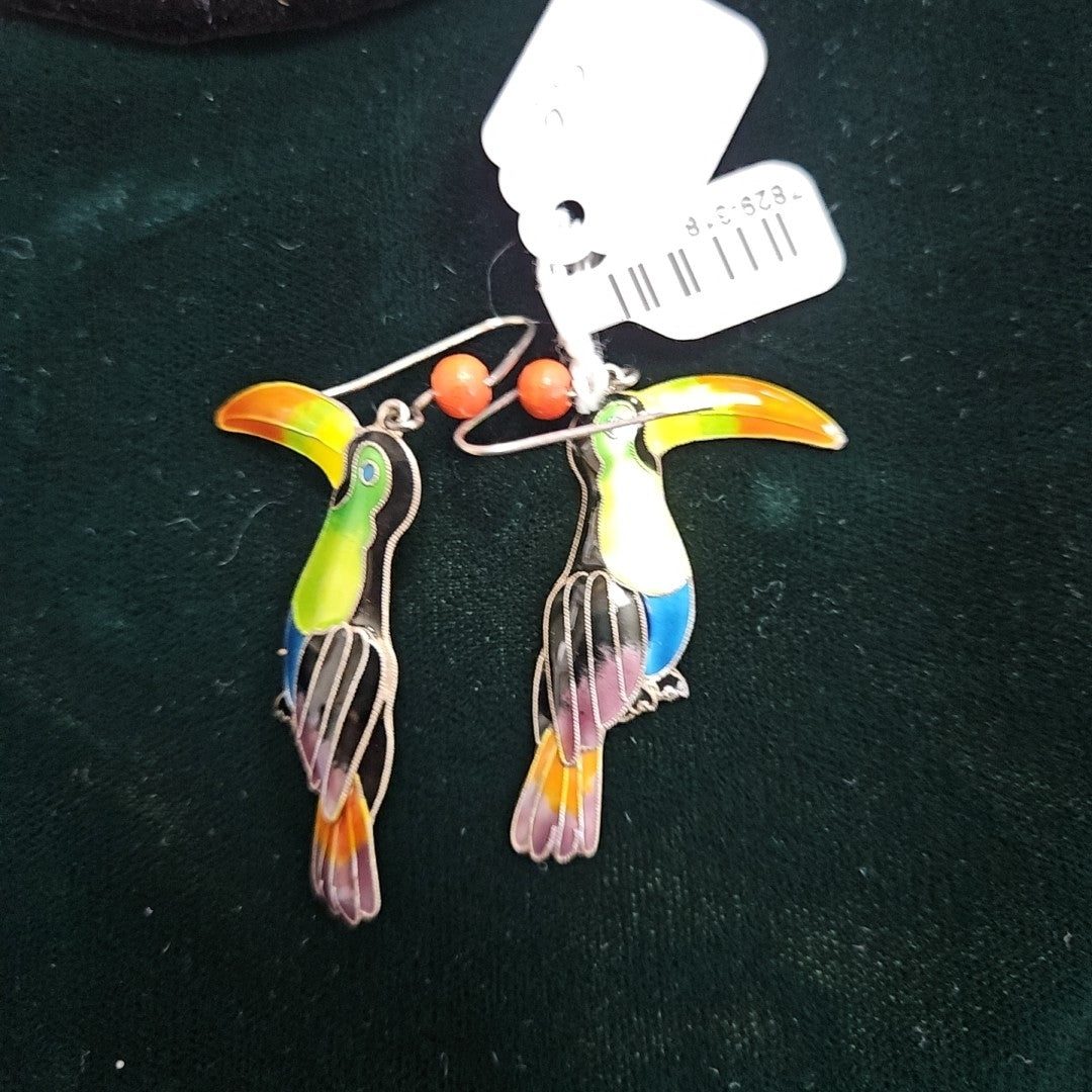 Zarah Dangle Earrings