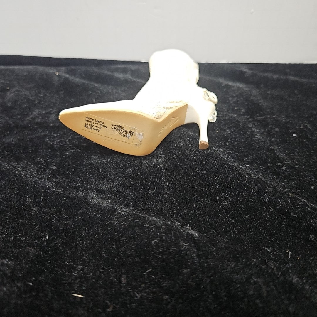 Just the Right Shoe Figurine
