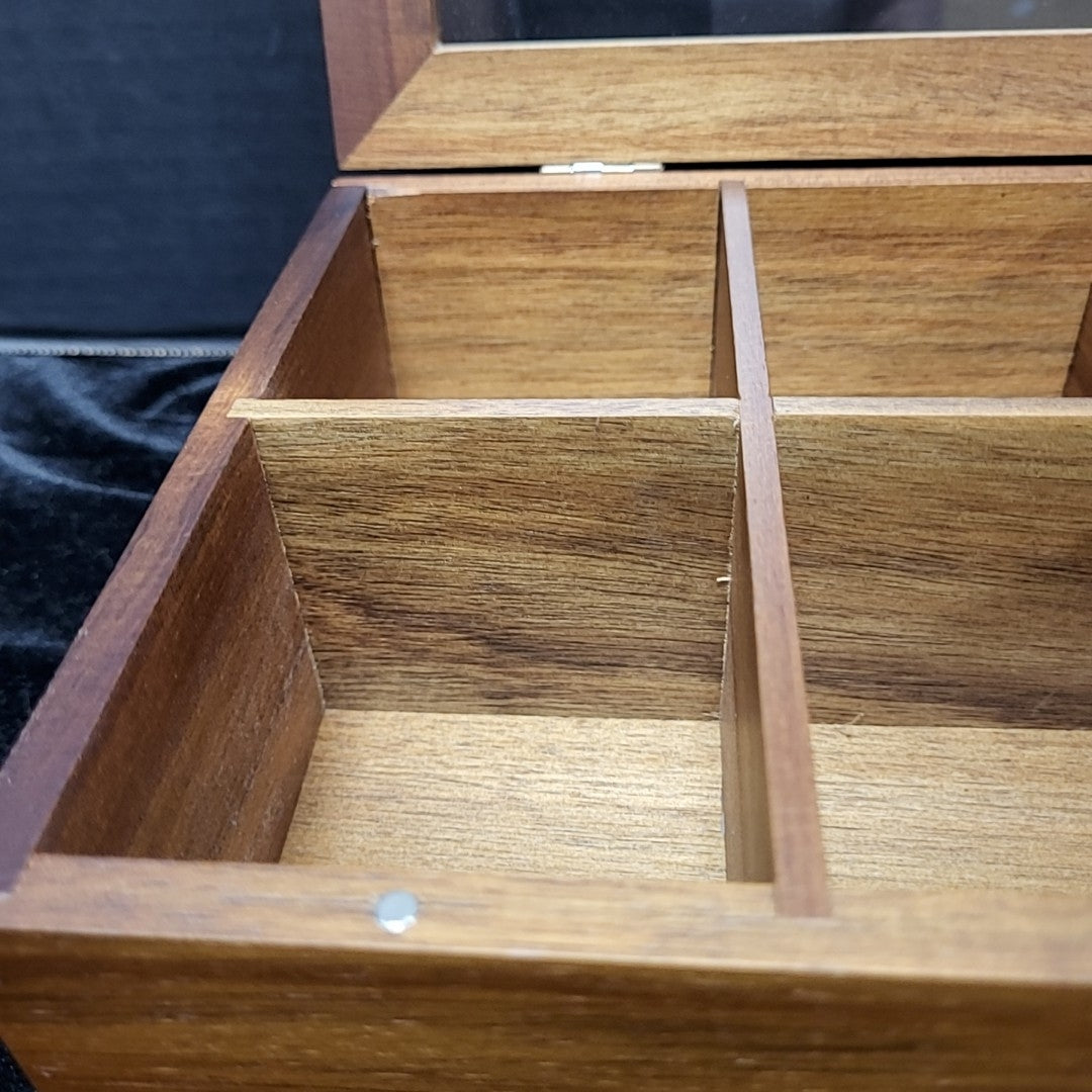Display Box