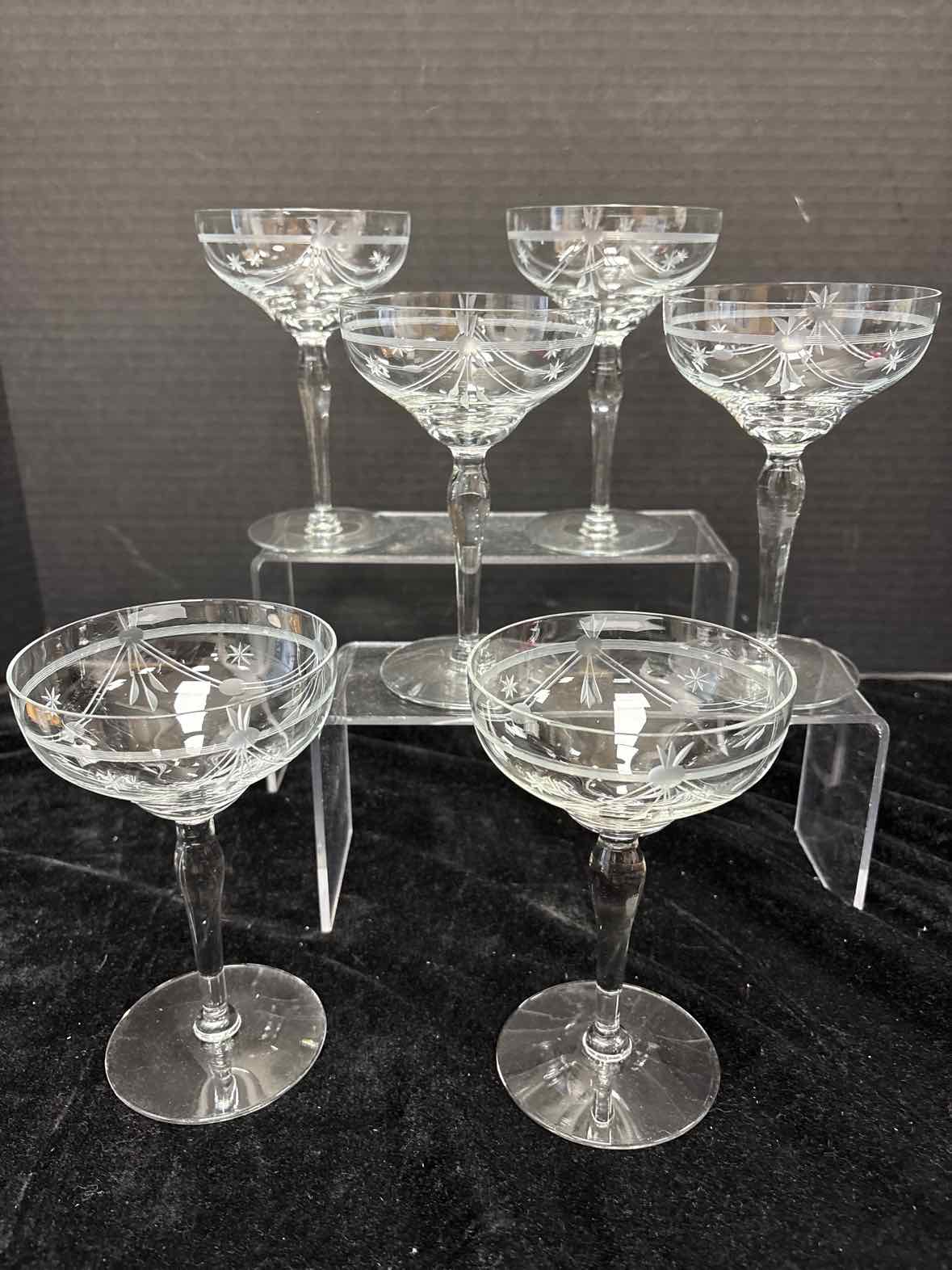 Coupe Glass