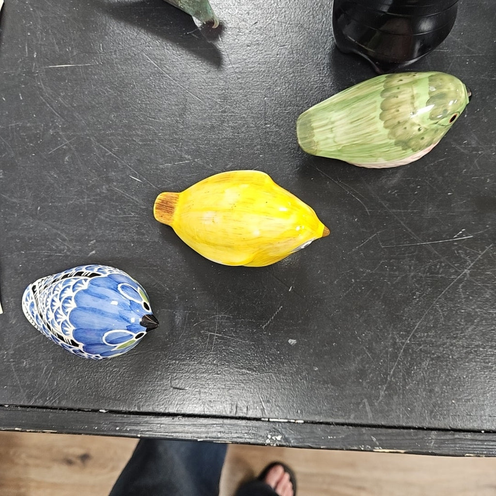 Figurines