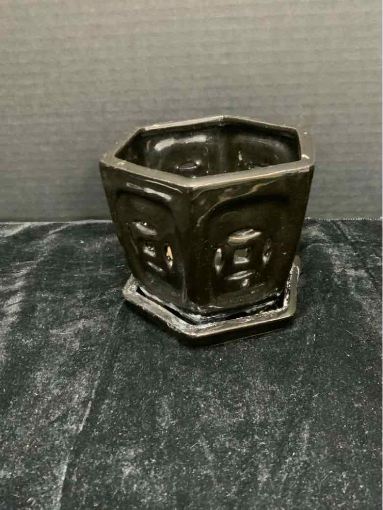 Orchid Pot