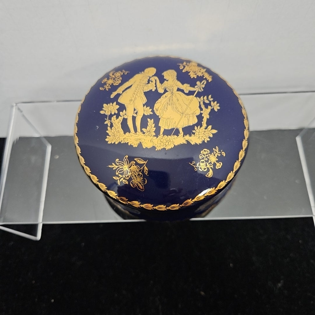 Lidded Box