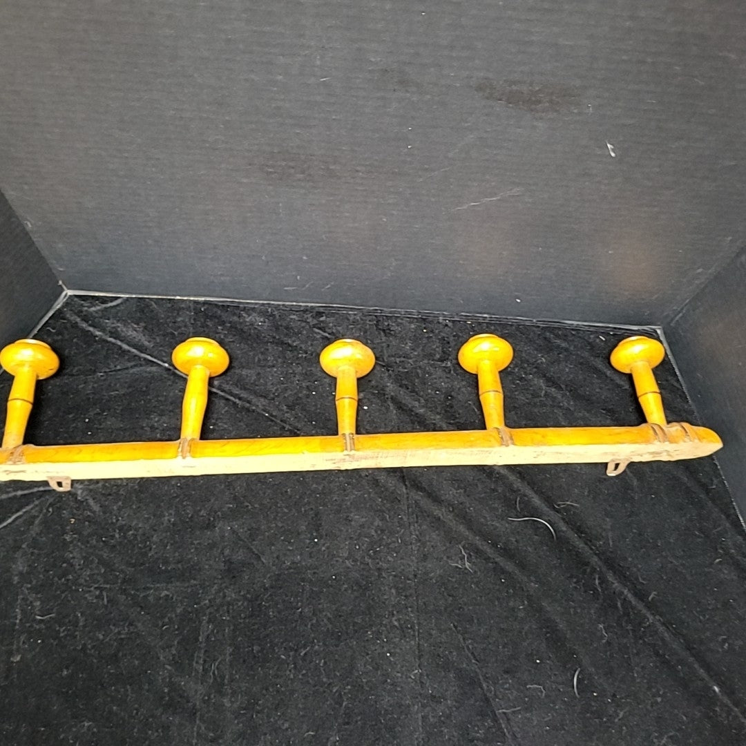 Coat/Hat Rack