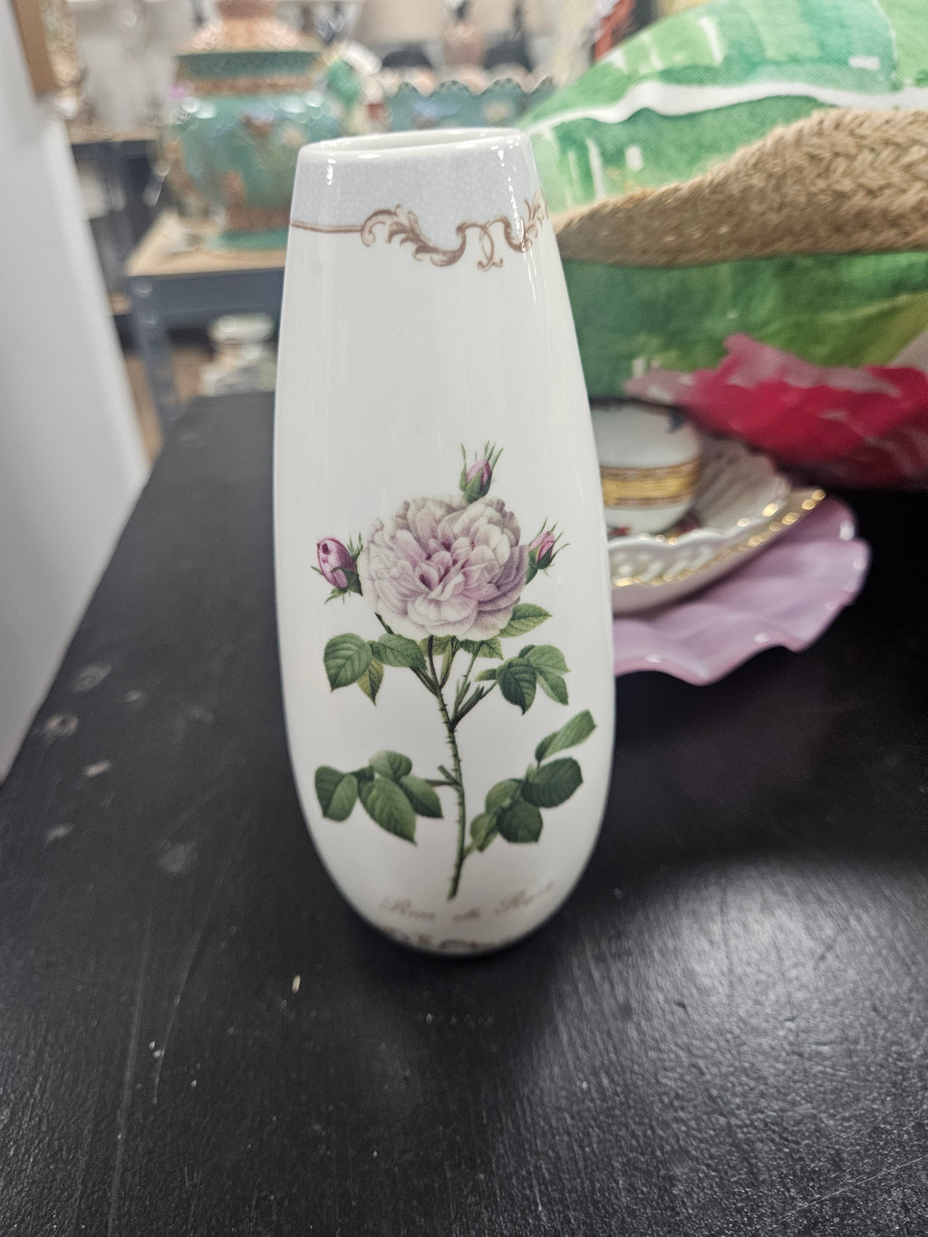 Queen Vase