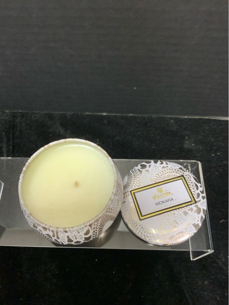 Mokara Candle