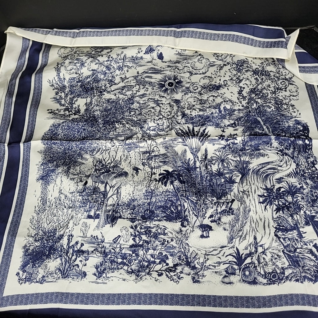 Commense Scarf