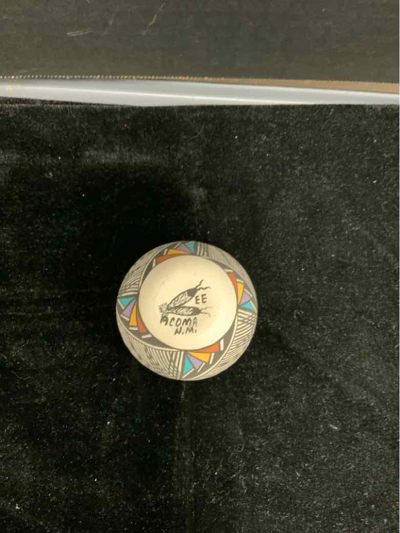 Cache Pot