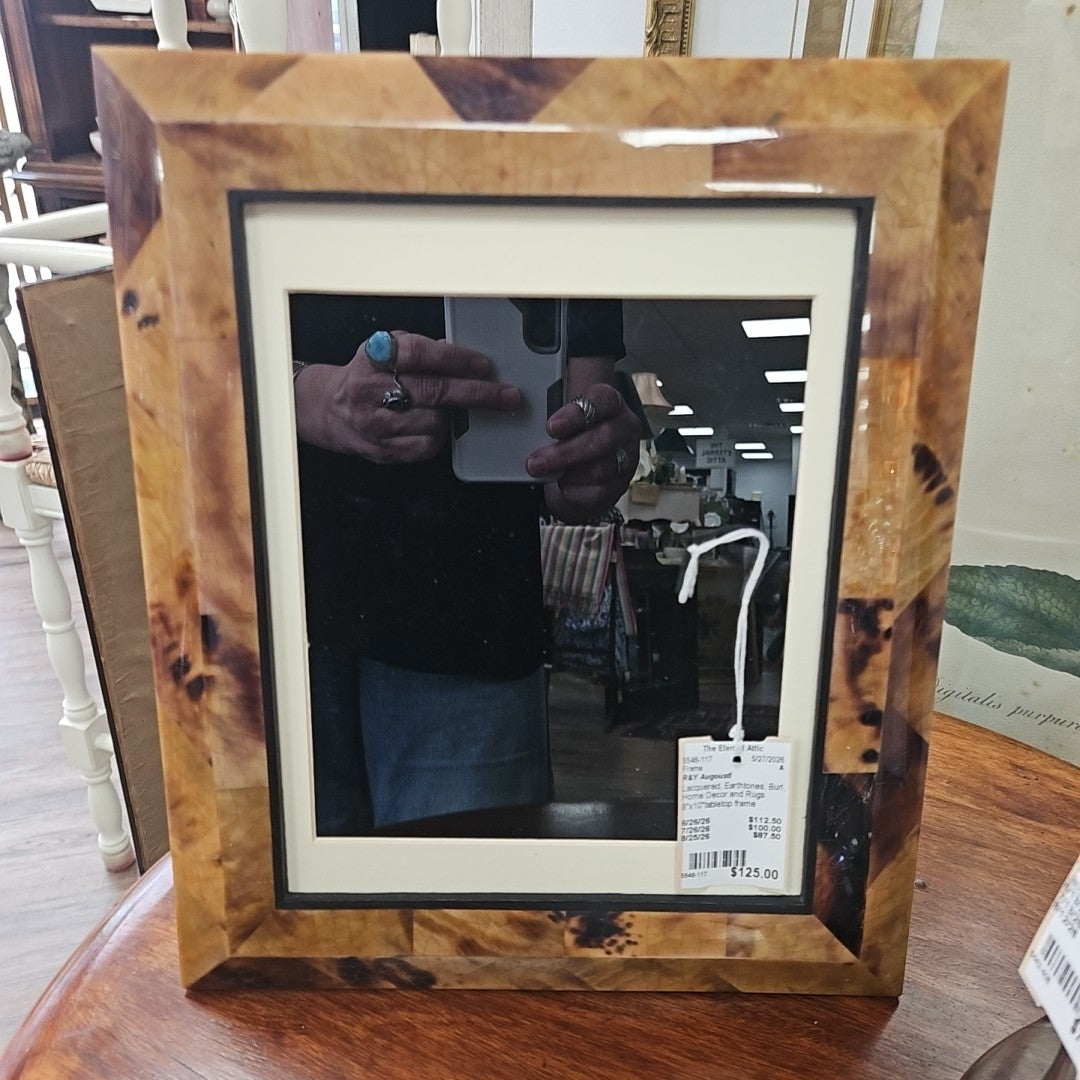 R&Y Augousti Frame