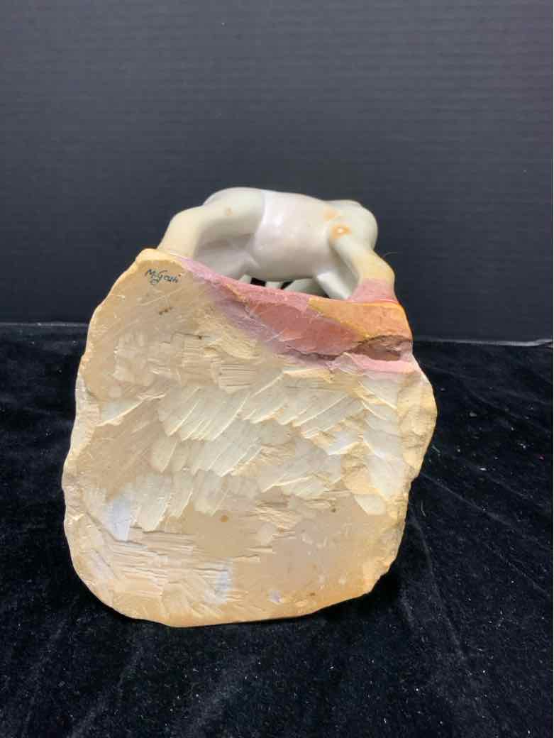 Artisan Sculpture