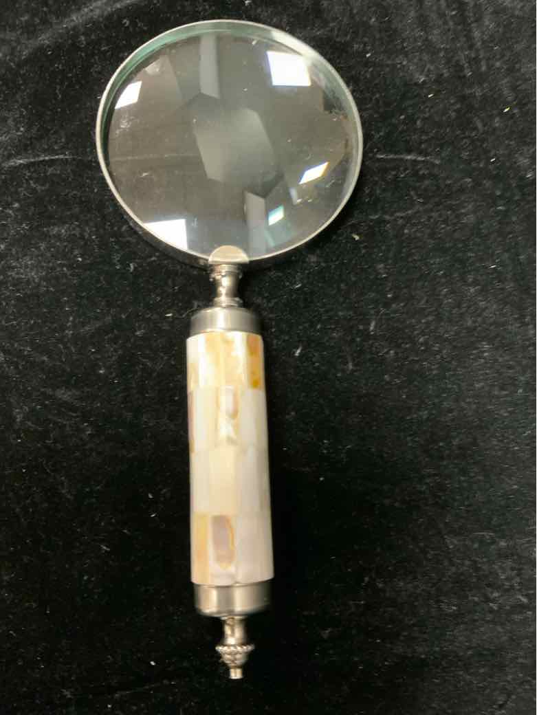 Magnifying Glass