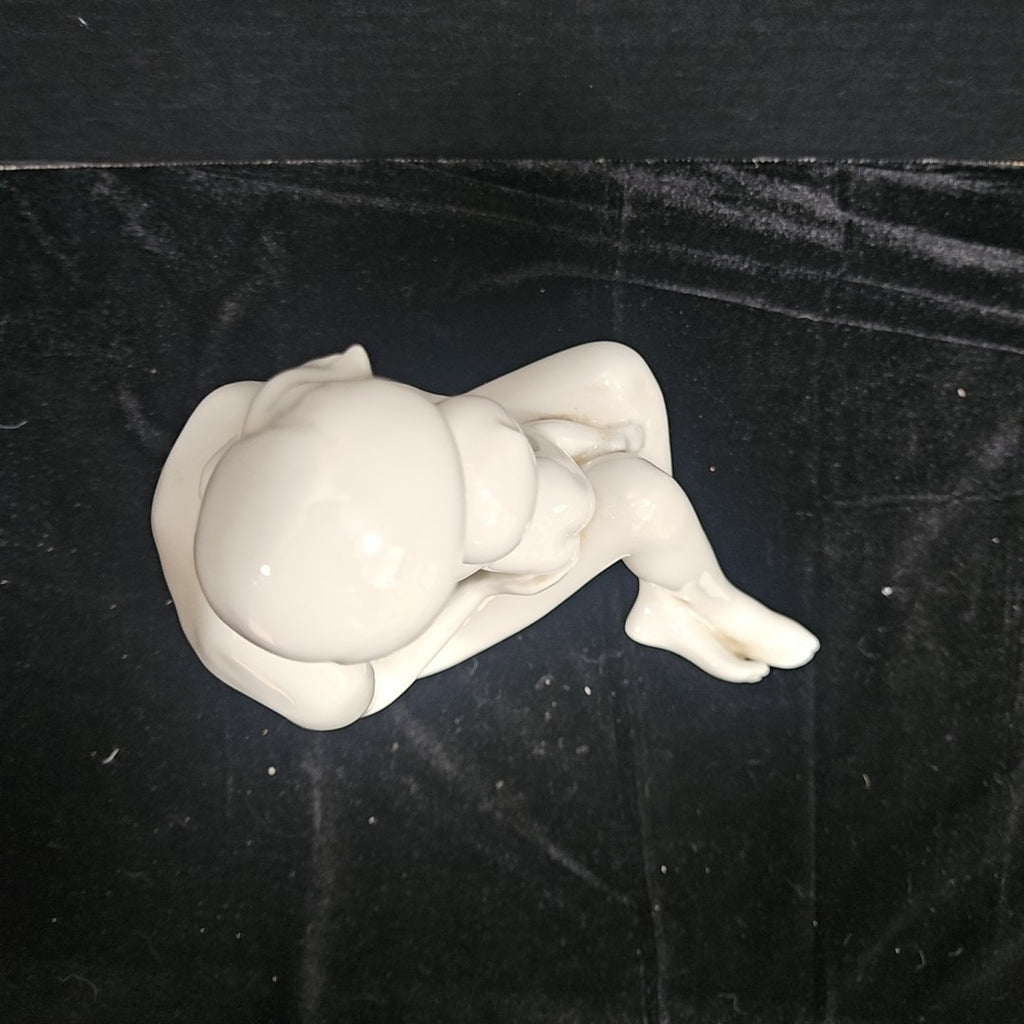 Royal Dux Figurine
