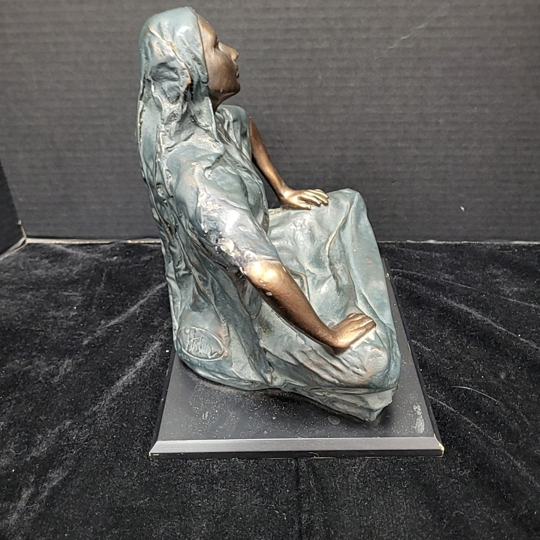 William Herum Statue
