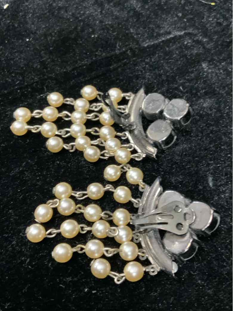 Dangle Earrings