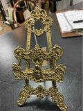 Easel