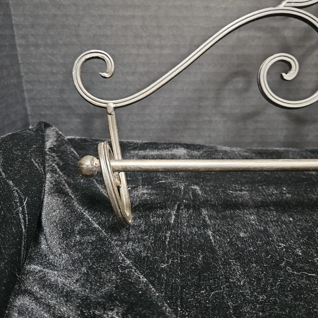 Towel Rack