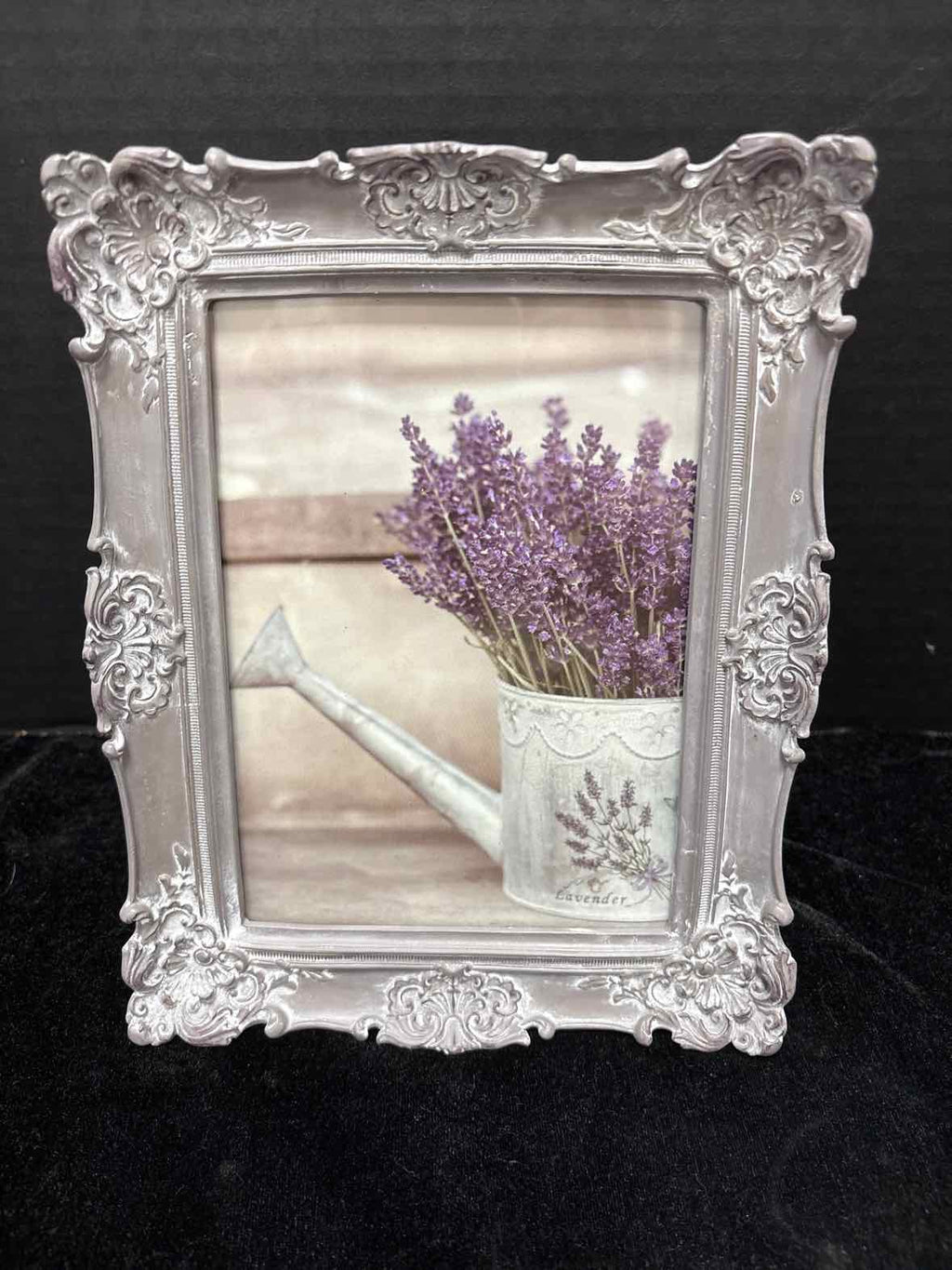 Azzure Home Frame
