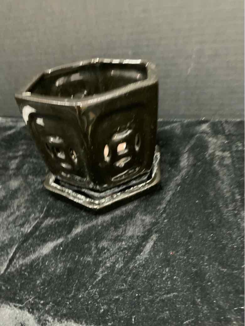 Orchid Pot