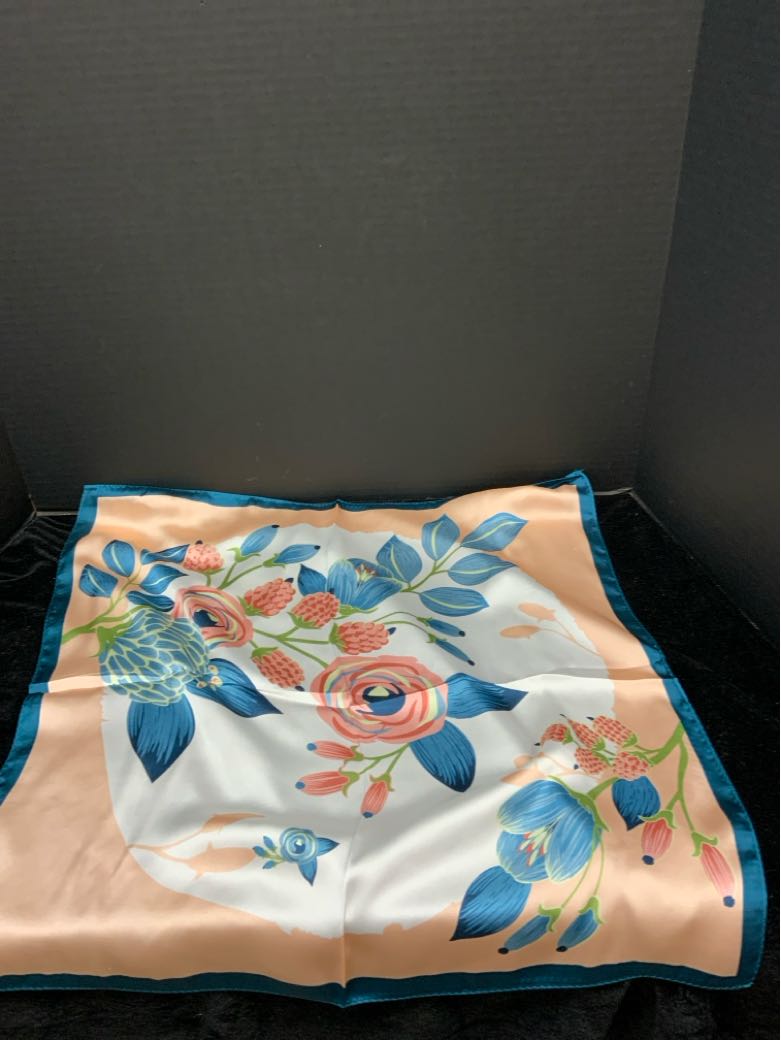Paco Martinez Scarf
