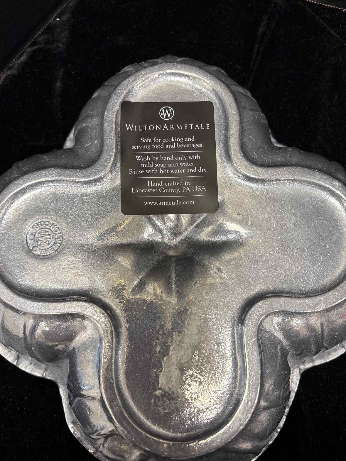 Wilton Armetale Chip & Dip