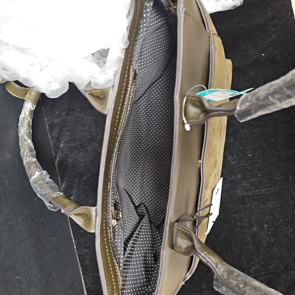 41 Hawthorne Handbag