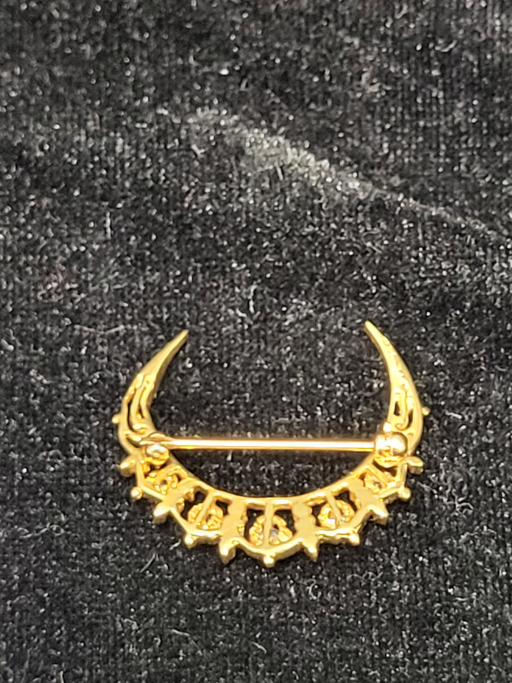 Brooch