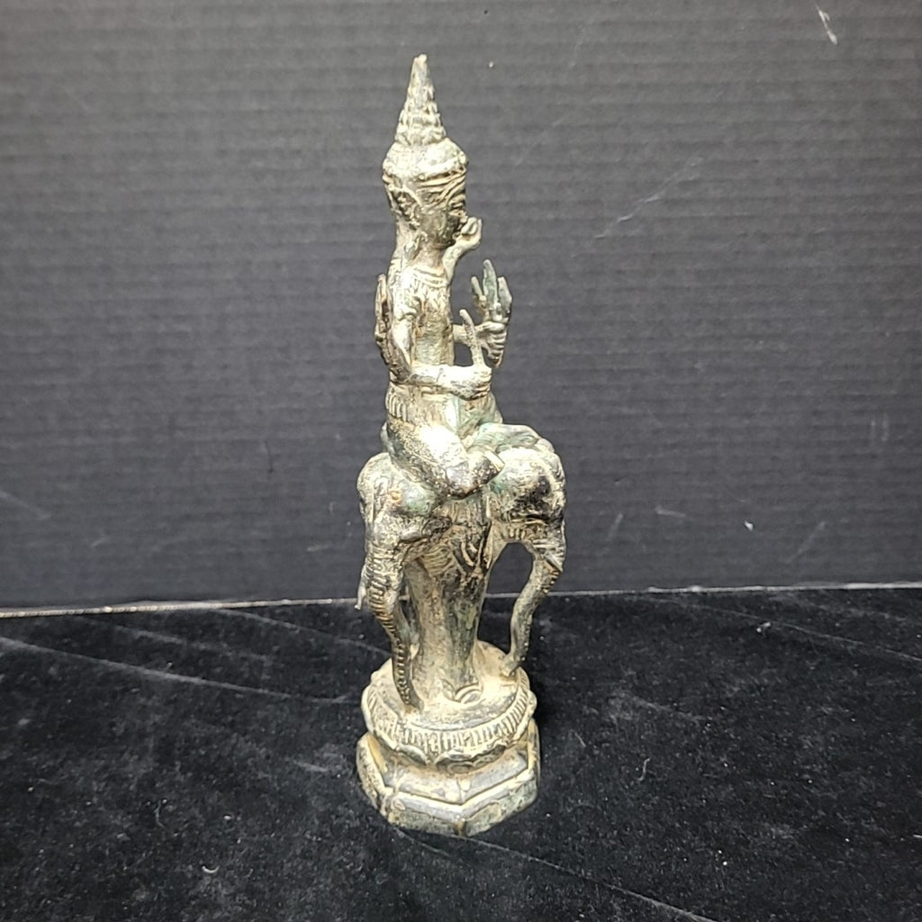 Statue