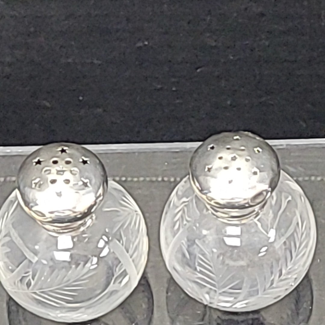 Frank Whiting Salt & Pepper