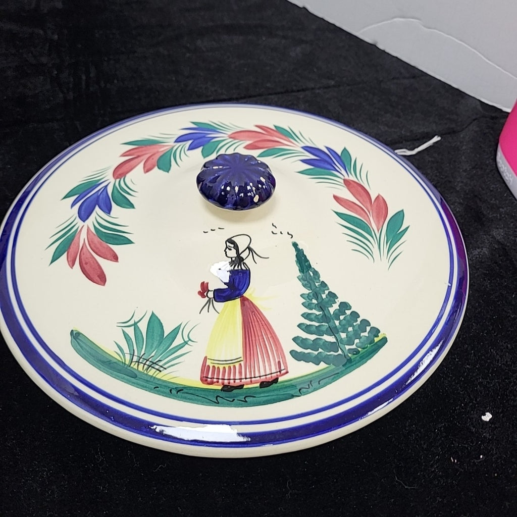Quimper Lidded Casserole