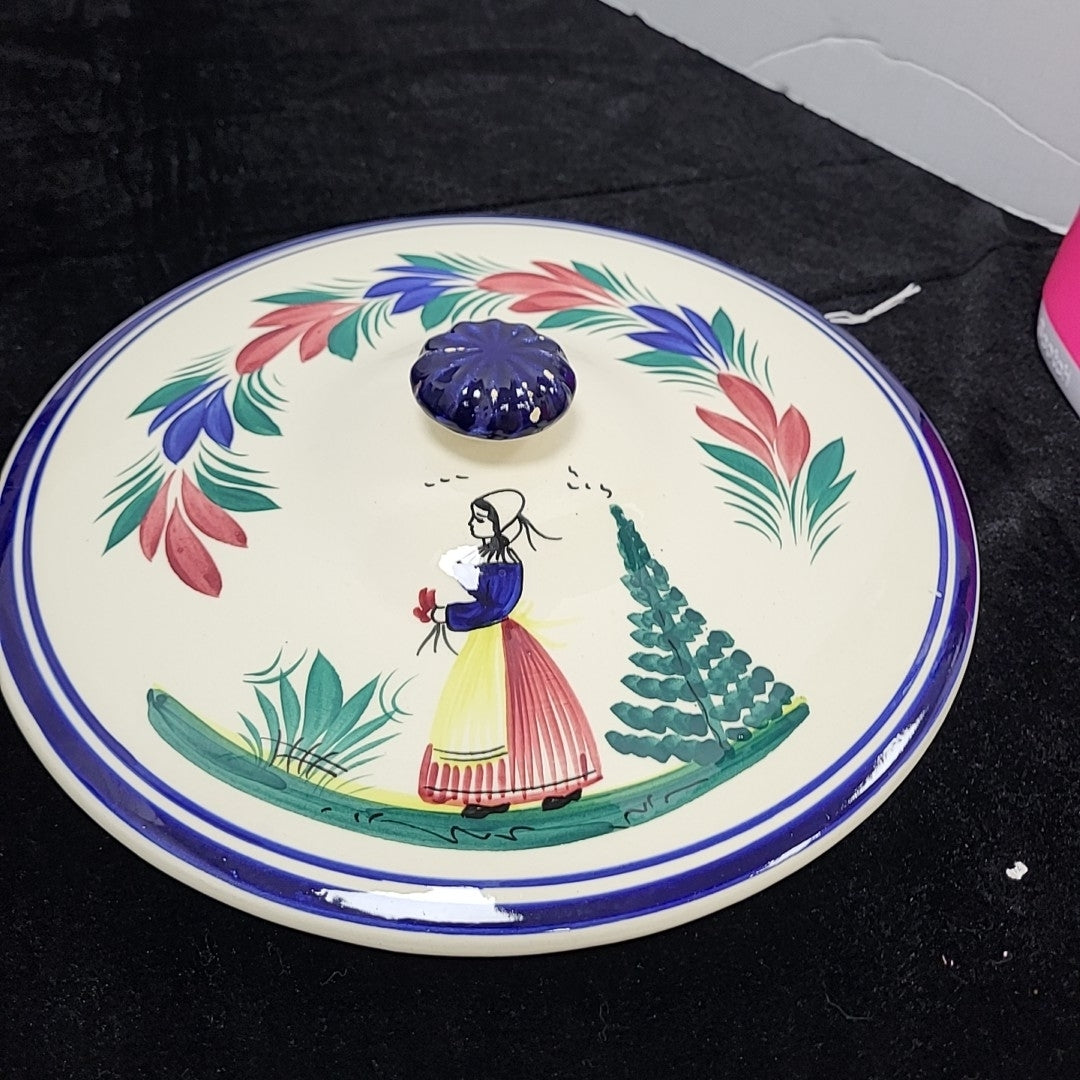 Quimper Lidded Casserole