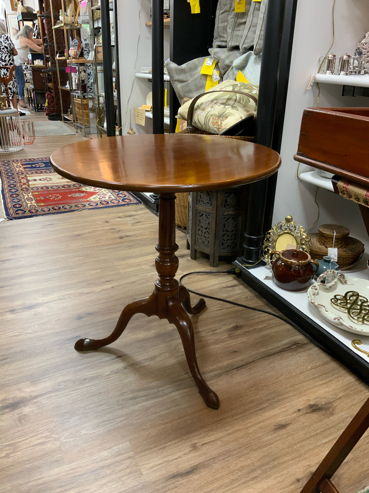 Tilt Top Table