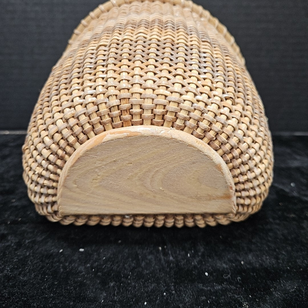 Unbranded Basket