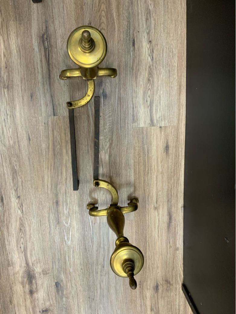 Andiron