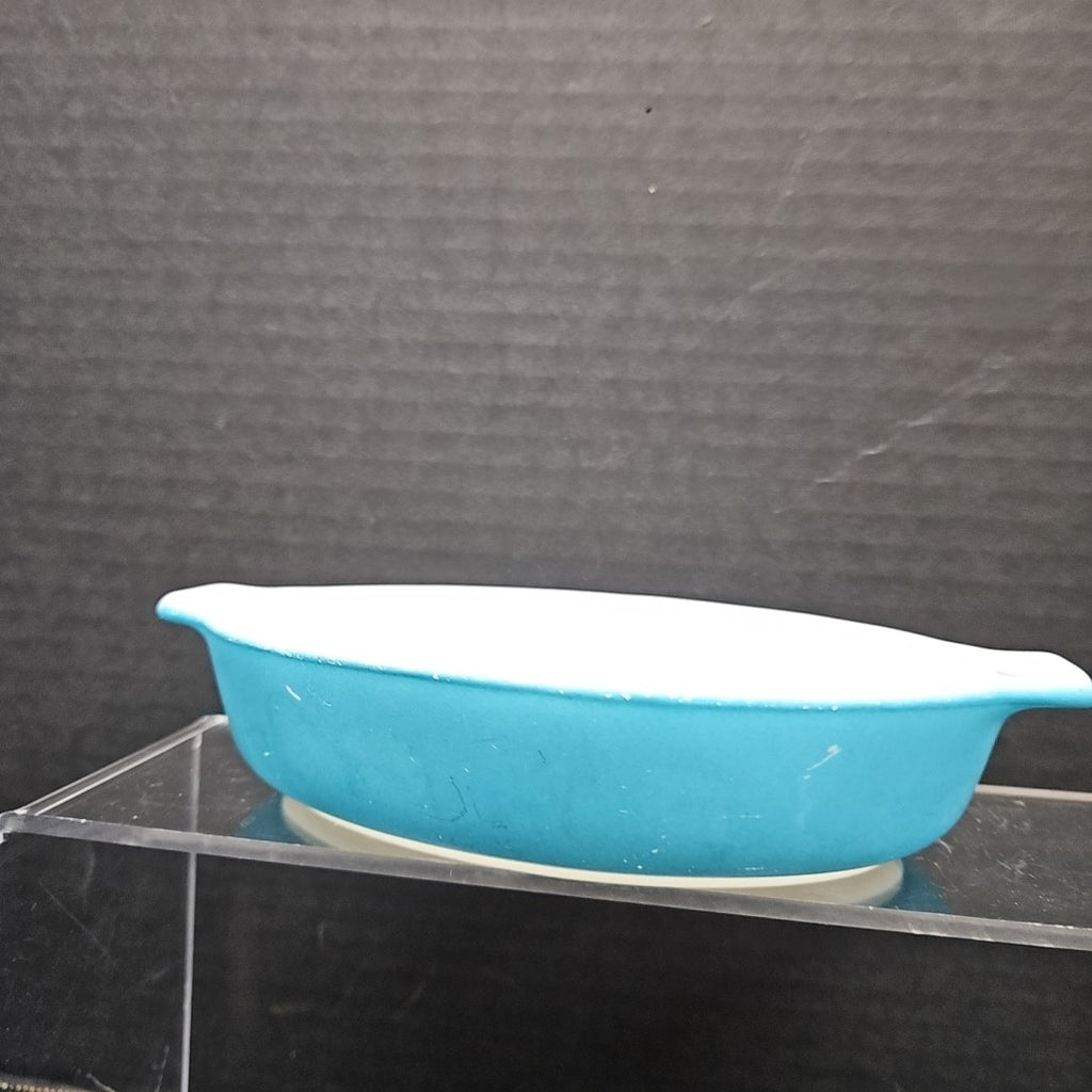 Pyrex Baker