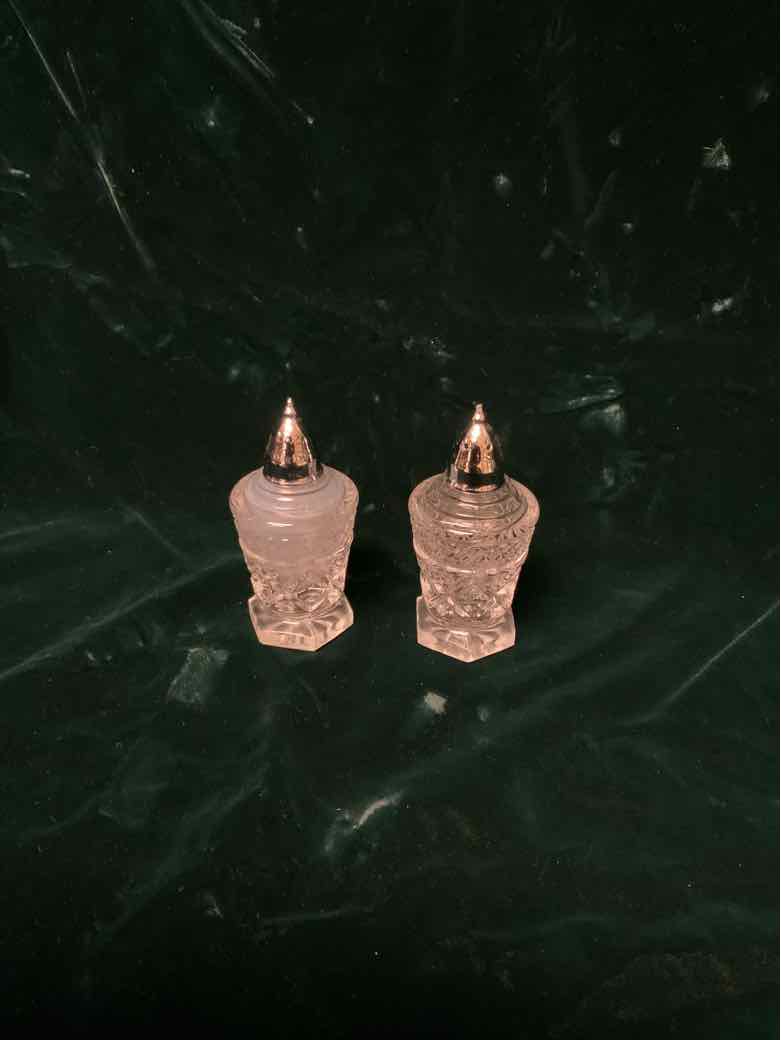 Salt & Pepper