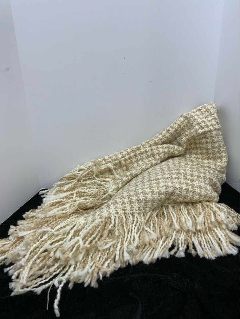 Kennebunk Home Throw