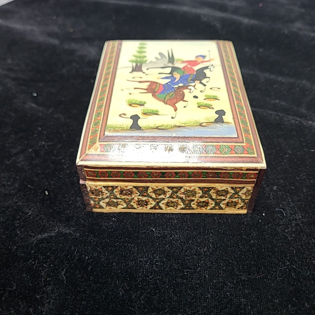 Lidded Box