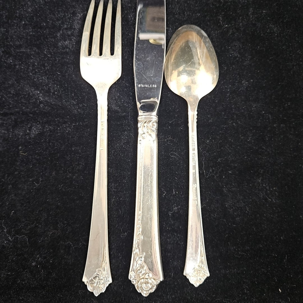 Oneida 3-Piece Place Setting