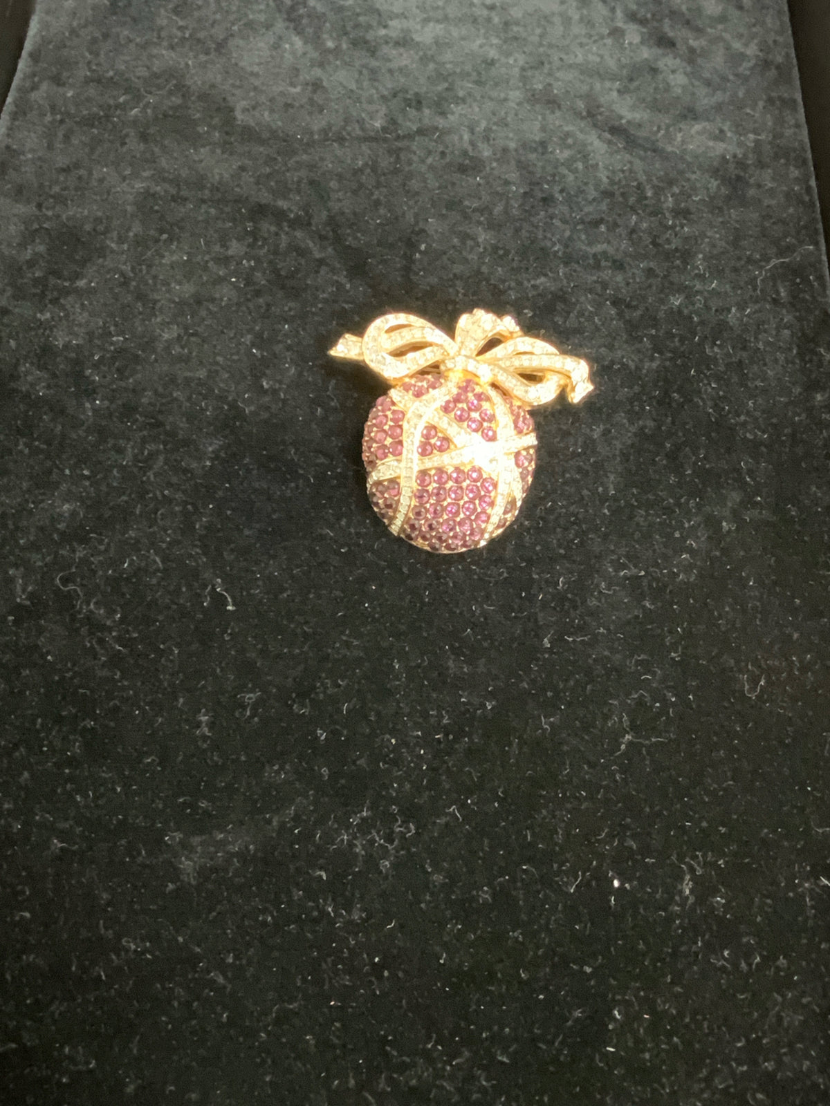 Swarovski Pin