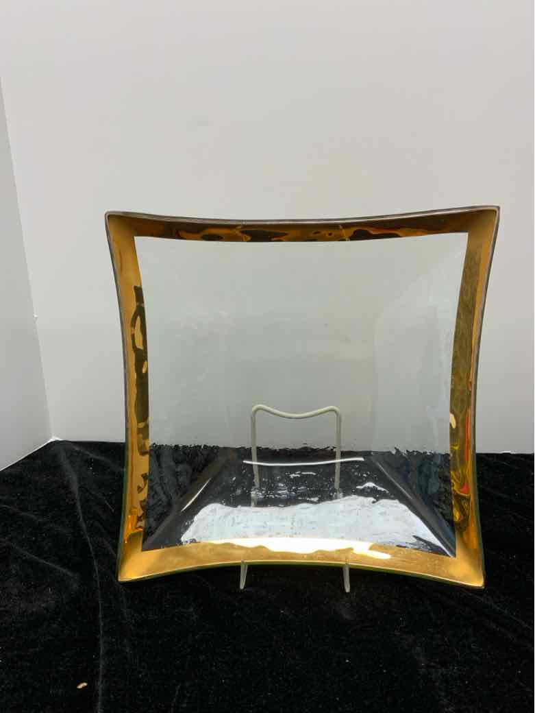 Annie Glass Serving Bowl