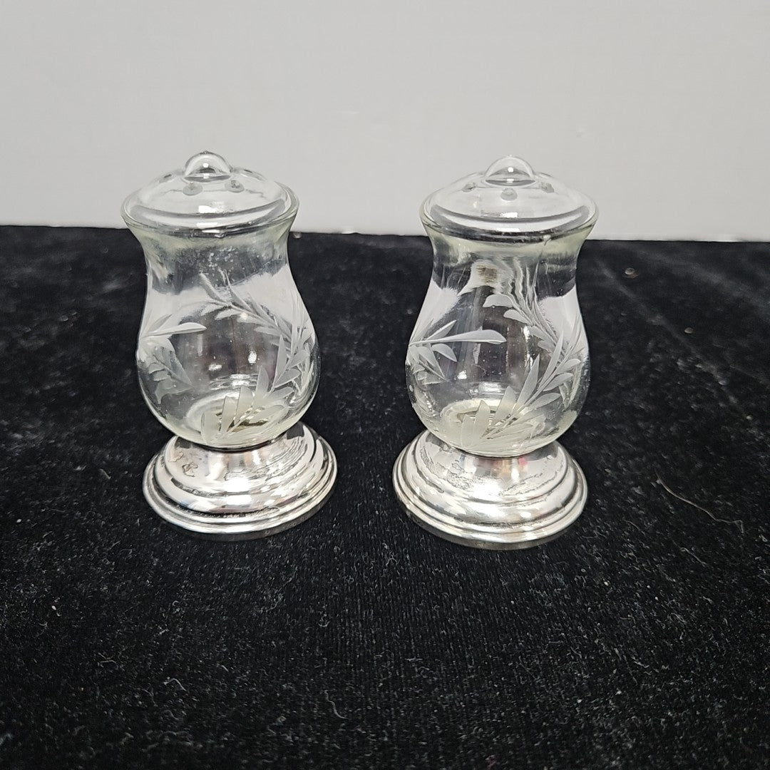 Quaker Silver Co. Salt & Pepper