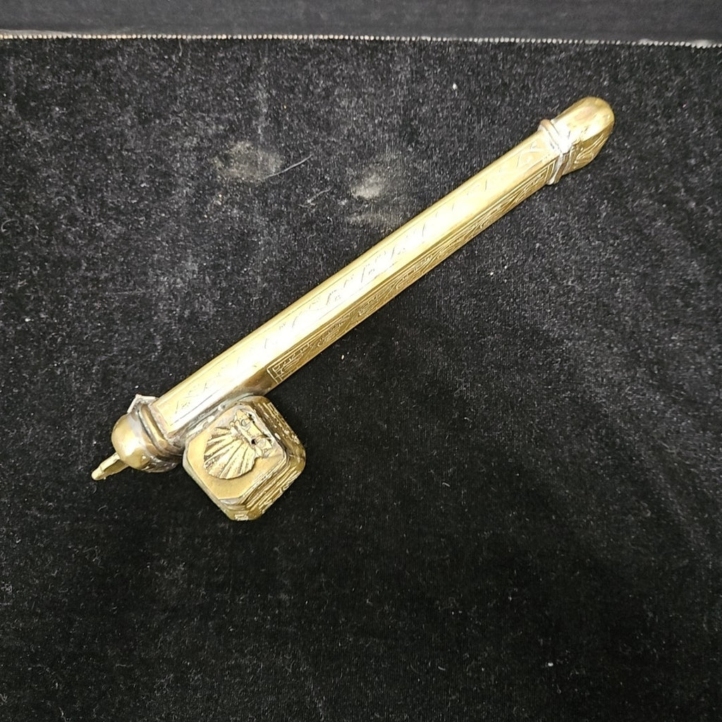 Quill Holder