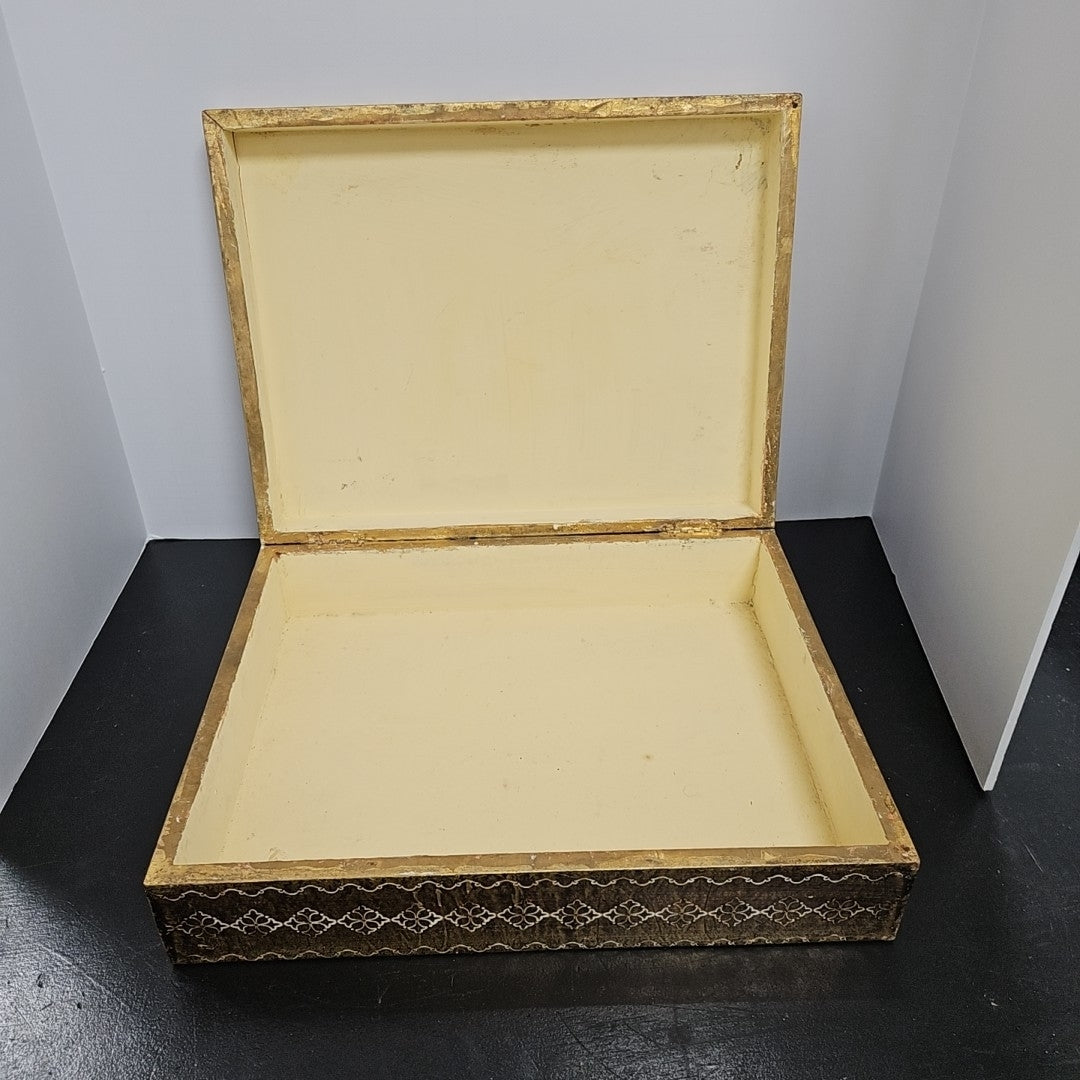 Hinged Box