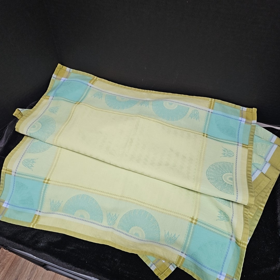 Primrose Border Napkins