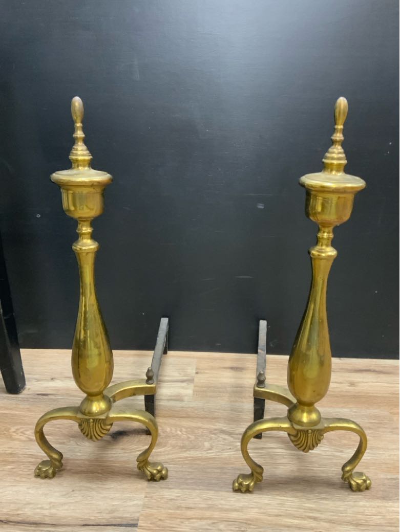 Andiron