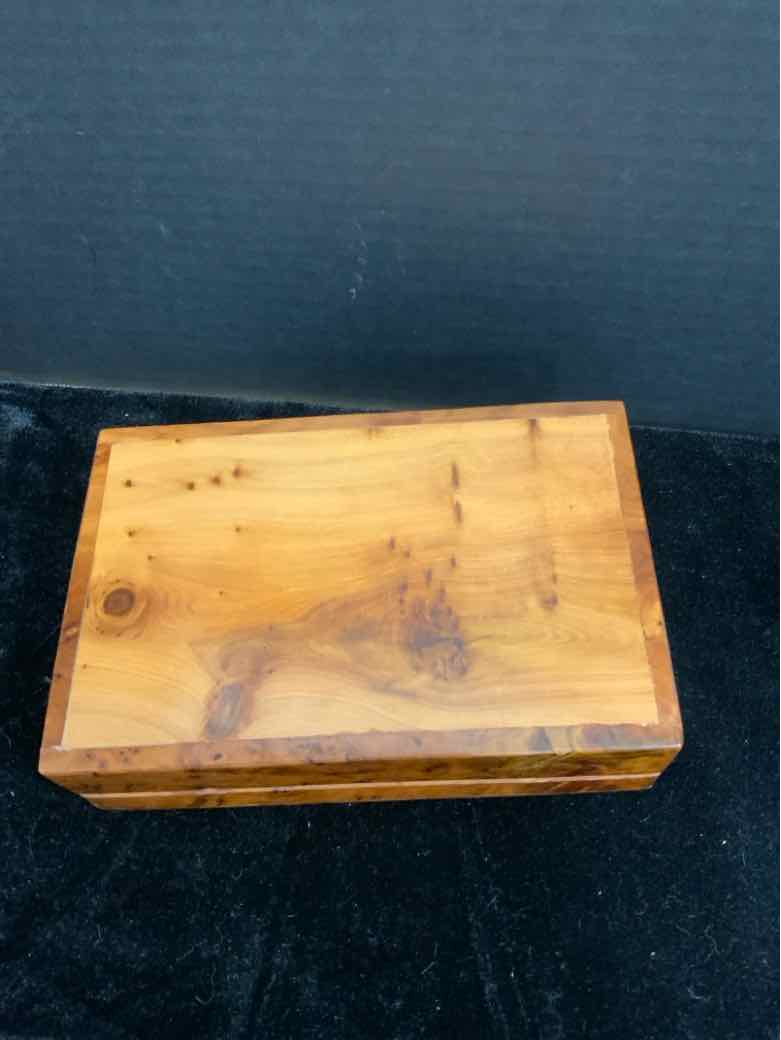 Hinged Box