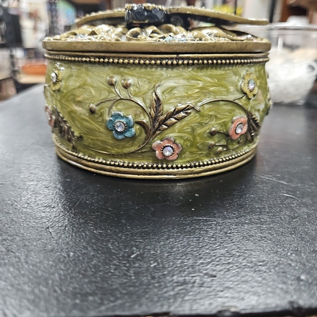 Lidded Box