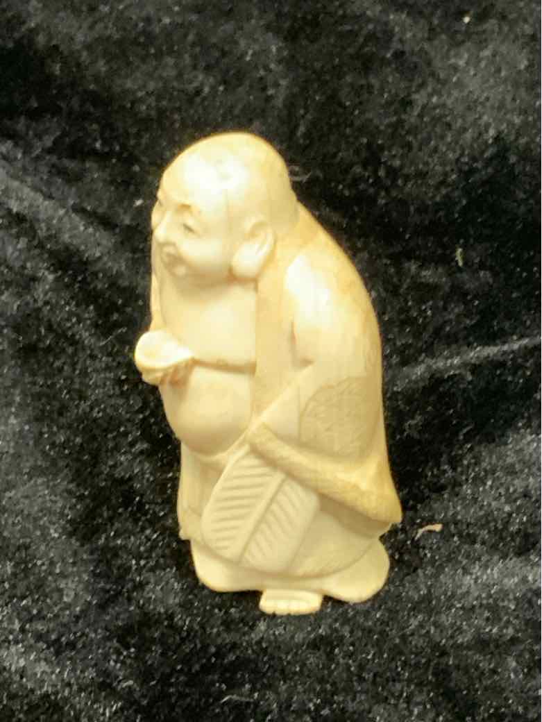 Figurine