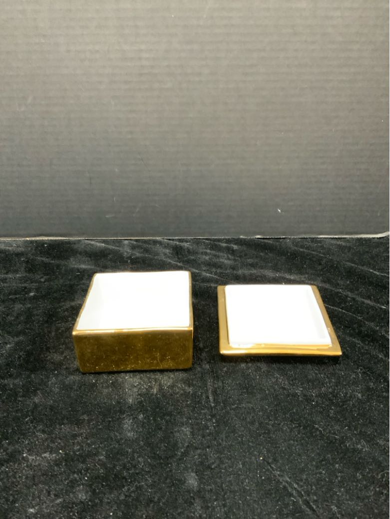 Lidded Box
